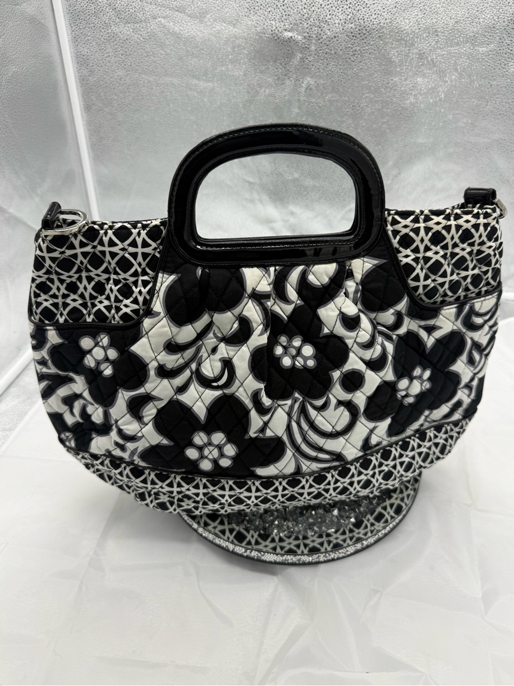 Vera Bradley Night & Day Pattern handbag